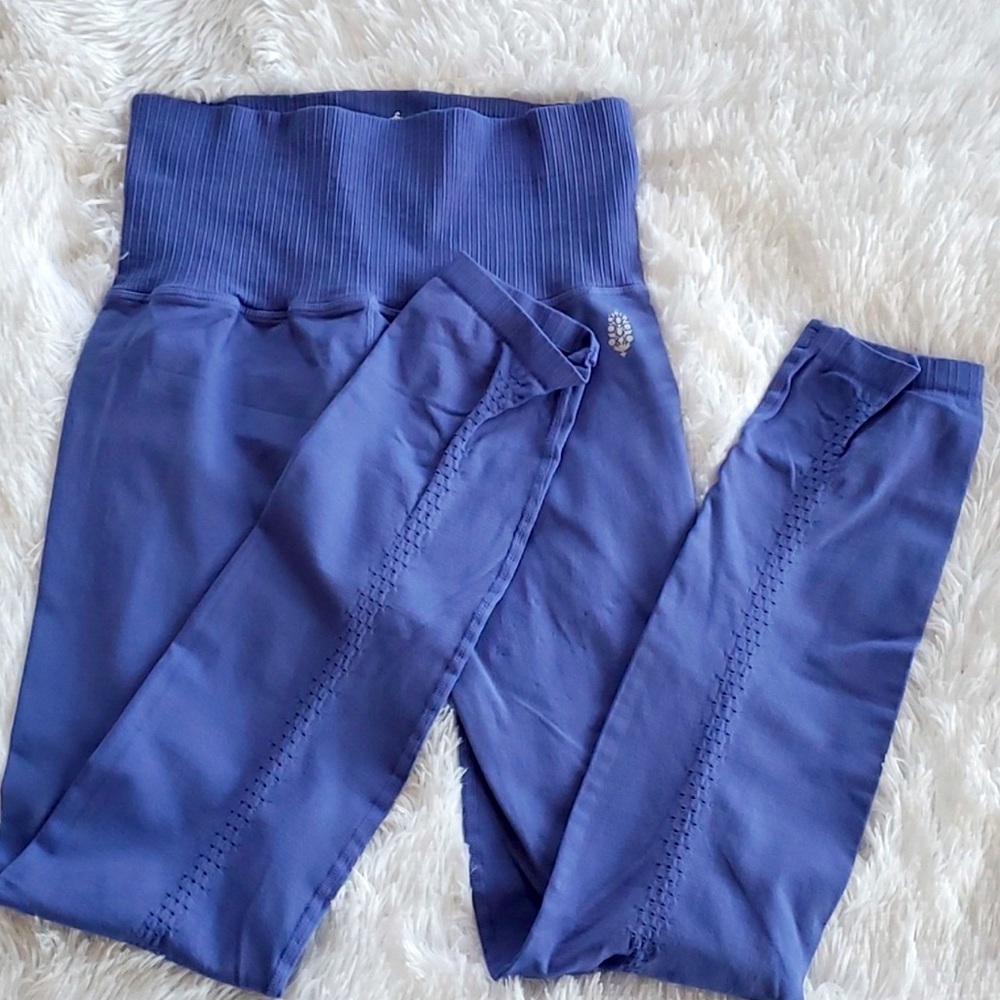 NWOT. Free People Good Karma Leggings Blue- purple